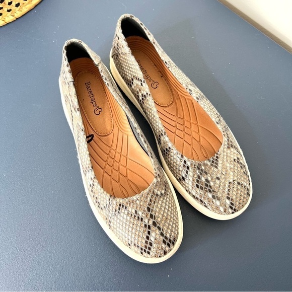 Baretraps Nadra Rebound Snakskin Python Print Women's Ballet Flats Size 5.5 - Picture 6 of 17
